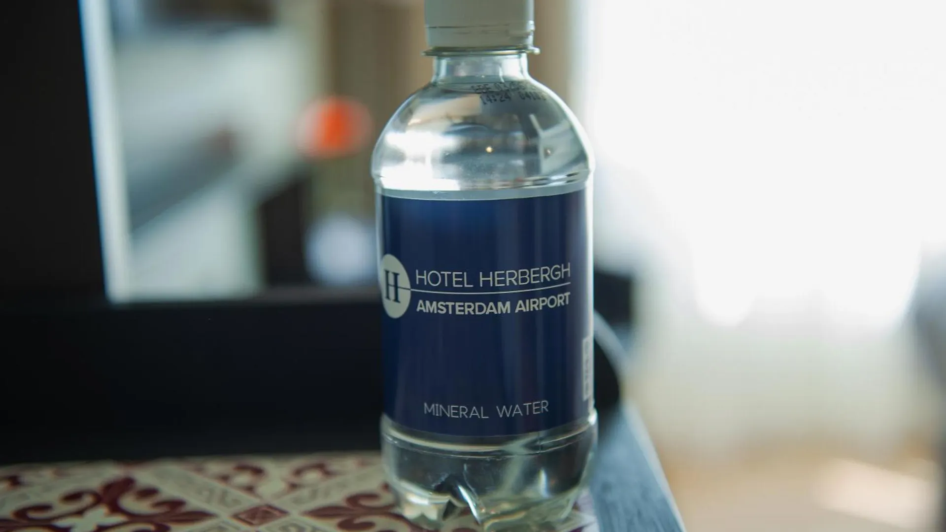 Boutique Hotel Herbergh Amsterdam Airport Free Parking Badhoevedorp